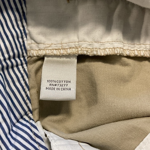 Stylus 3.5” Khaki Shorts - Picture 7 of 8